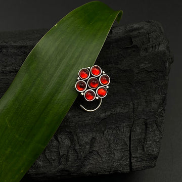 Red Marigold Nose Pin